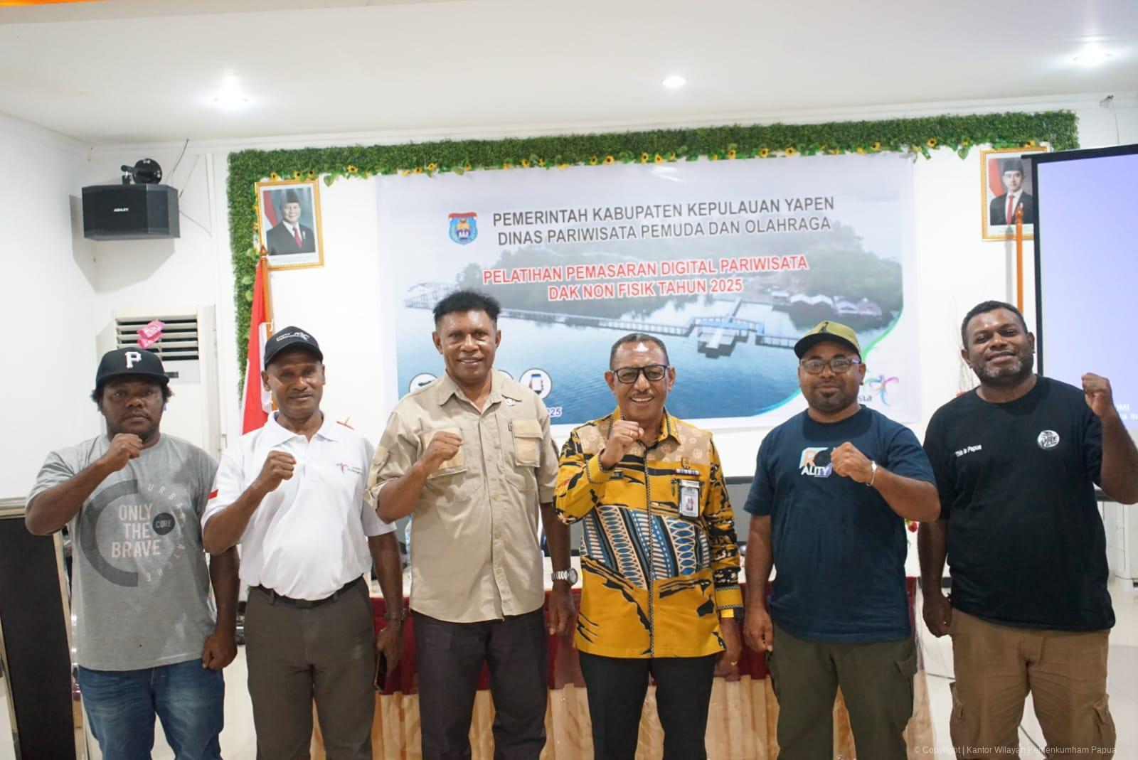 Kakanwil Kemenkum Papua Jadi Narasumber pada Kegiatan Pemasaran Digital Pariwisata Dana Non Fisik Tahun 2025
