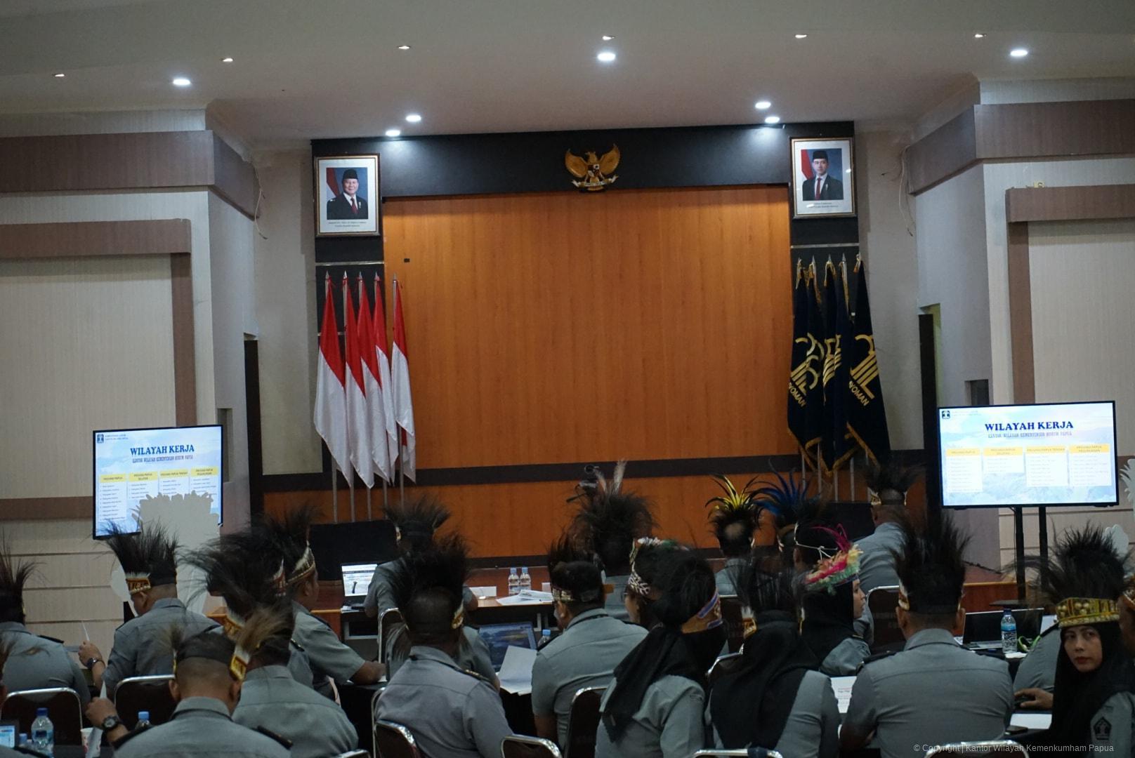 ukhjkh.jpg
